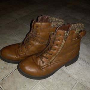 Faded Glory size 5  brown boots